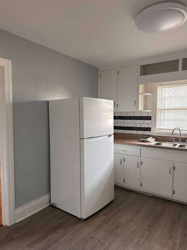 Building Photo - RENTAL HOME 3BD/2BTH