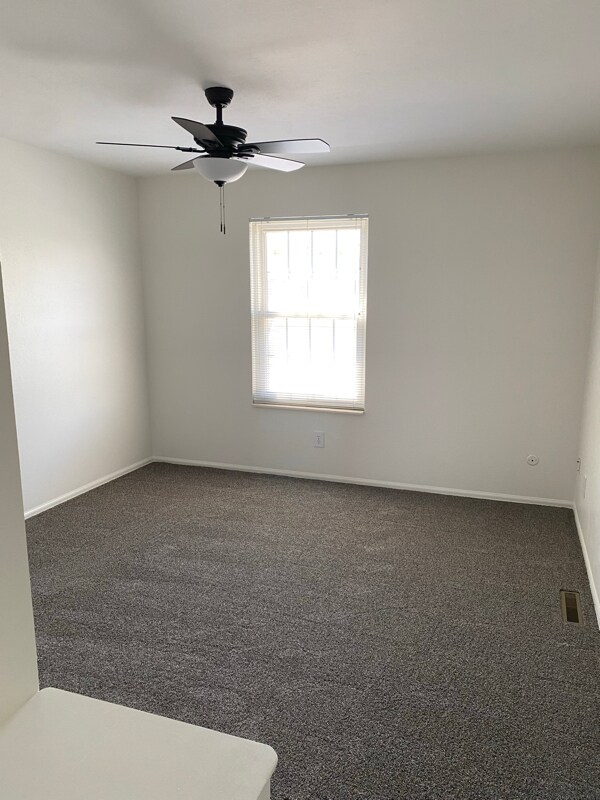 Building Photo - 10510 Kline Way