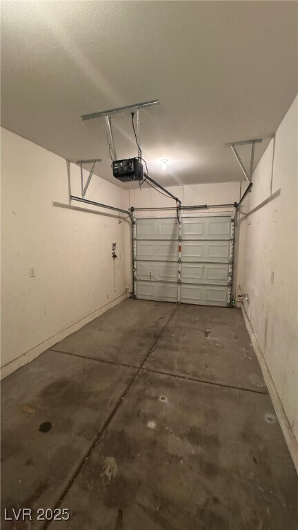 Building Photo - 10525 Blanca Peak Ave