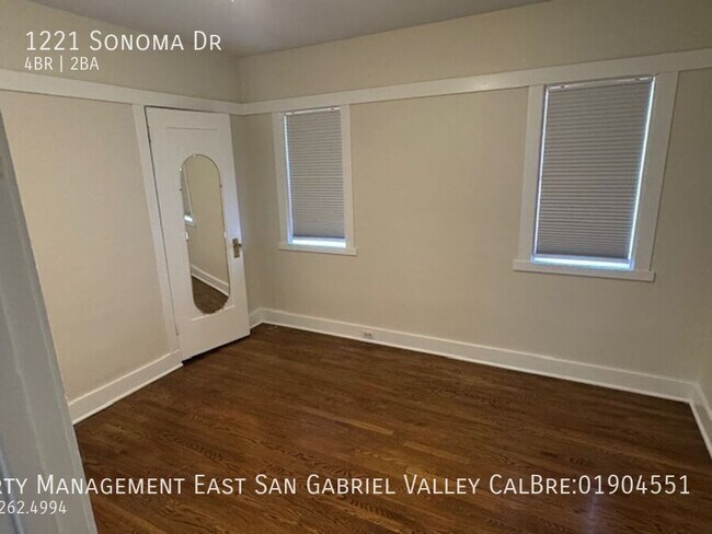 Building Photo - 1221 Sonoma Dr