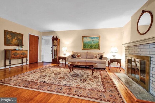 Building Photo - 2939 W Germantown Pike