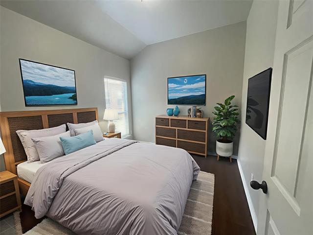 Building Photo - 2412 Ravenwood Ct