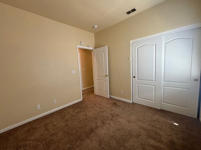 Building Photo - Three Bedroom Two Bathroom Home - NEW PRICE