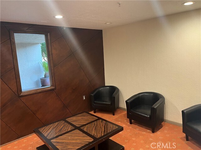 Building Photo - 8889 Caminito Plaza Centro