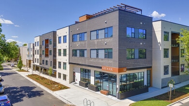 Building Photo - Ridian