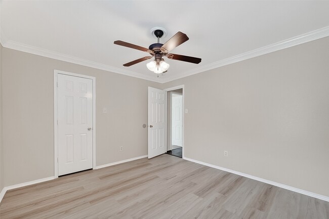 Building Photo - 16111 Soaring Eagle Dr