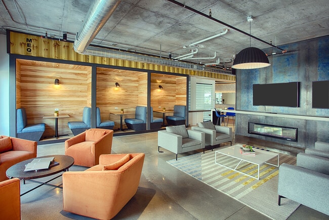 Building Photo - South Main Station