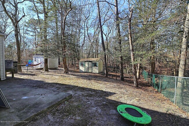 Building Photo - 207 E Winged Foot Ct