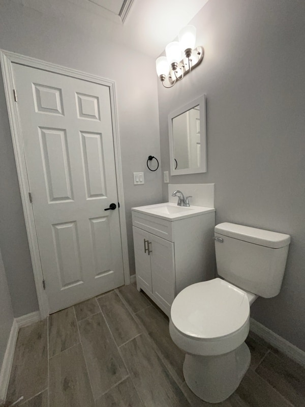 Building Photo - 561 Raleigh St