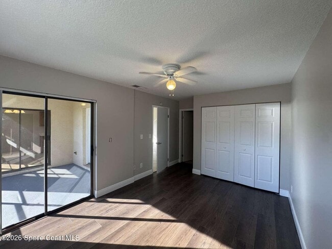 Building Photo - 897 S Patrick Dr