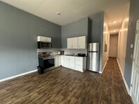 Building Photo - 107 W Pulteney St