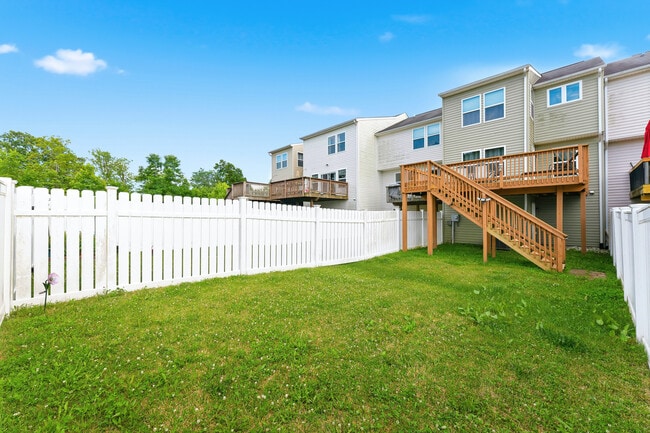 Building Photo - 172 Birds Eye View Dr