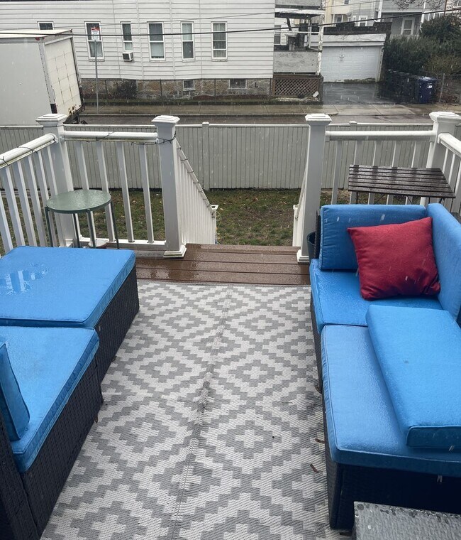 Building Photo - 3-Bed with AC & 1.5 Bath *Boston Landing * Top Floor * SEPT