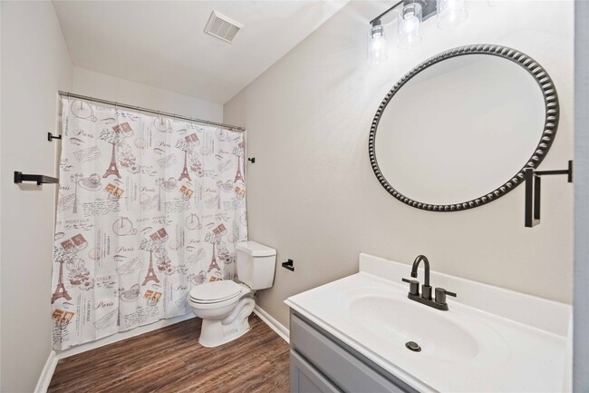 Building Photo - 2623 Skyview Glen Ct