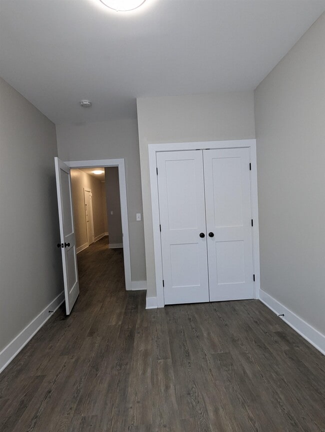 Building Photo - 192 Kensington Ave