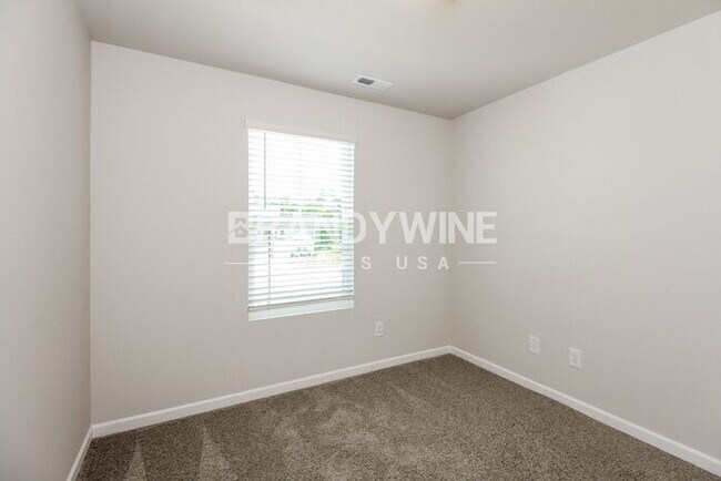 Building Photo - 828 Coosaw Pl
