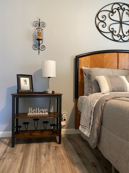 Building Photo - 713 Diamond Loop