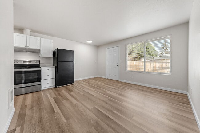 Building Photo - Cascade Apartments