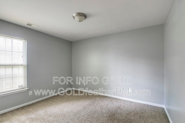 Building Photo - 2116 14th Ave N