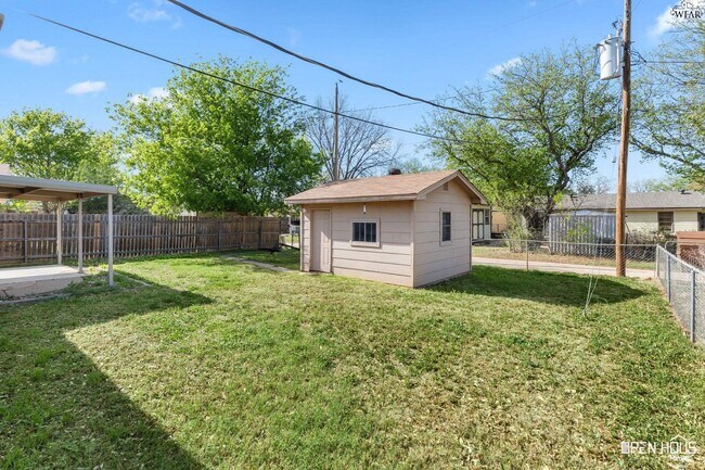 Building Photo - 4906 Colleen Dr