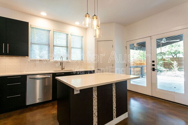 Building Photo - 3607 Marcae Ct