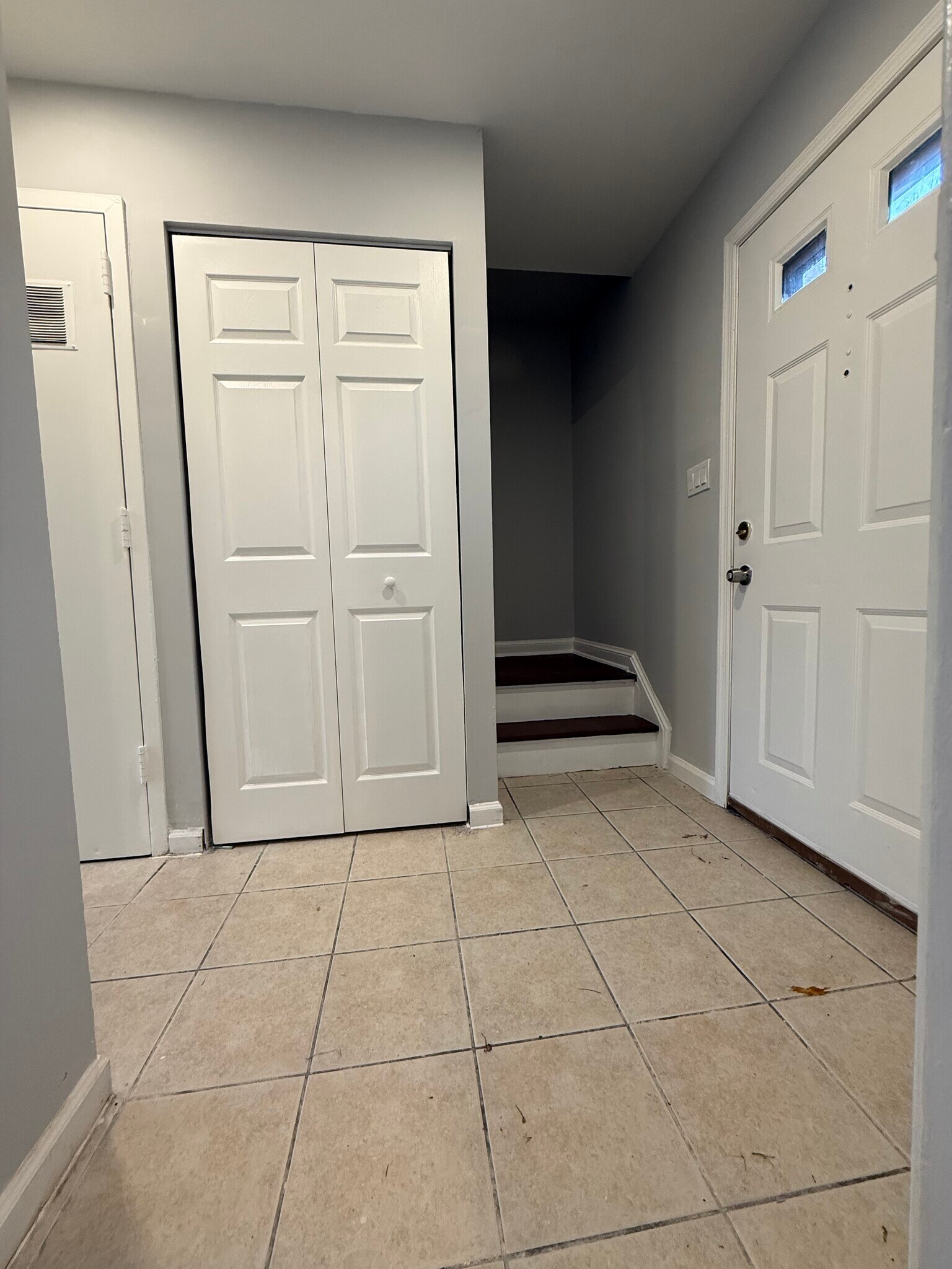 Building Photo - 238 Stevenson Sq