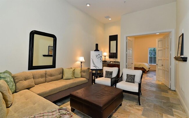 Building Photo - 1080 Seagrove Ln