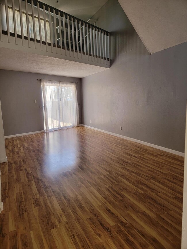 Building Photo - 6305 Bent Tree Dr NW