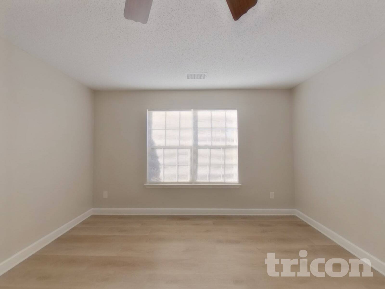 Building Photo - 2918 Brekonridge Centre Dr