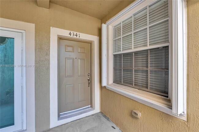 Building Photo - 4341 SW 131st Ln