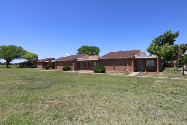 Tucumcari, NM Apartments - Mountain View