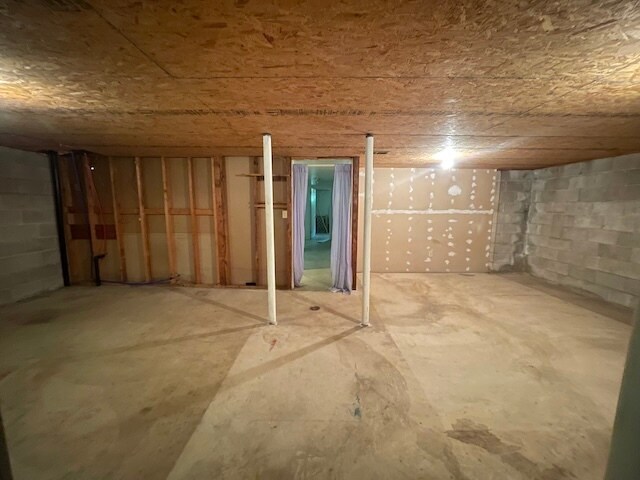 Building Photo - 7212 Highway Fifteen