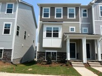 Building Photo - 642 Gimari Dr