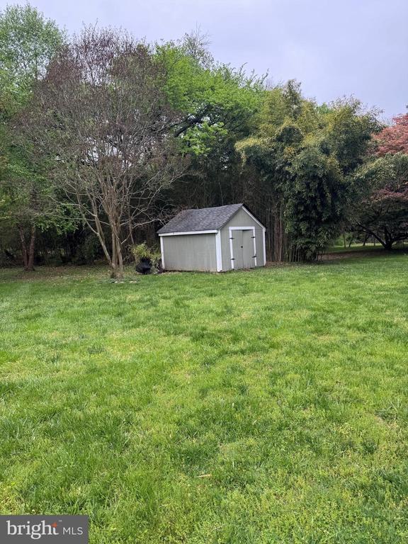 Building Photo - 7324 Blanchard Dr