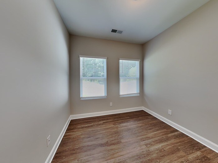 Building Photo - 3820 Sapphire Ridge Ct