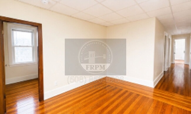 Building Photo - 244 Osborn St