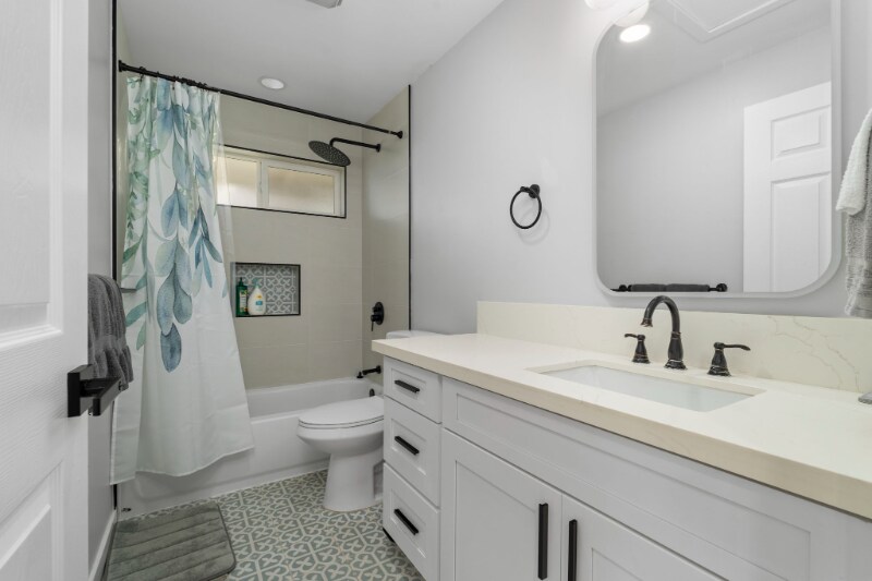 Building Photo - 54-100-100 Kamehameha Hwy