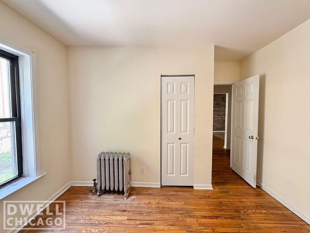 Building Photo - 2342 N Spaulding Ave