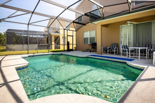 Building Photo - 4 Bedrooms | 3.5 Bathrooms | 1,768 Sq. Ft. | Fully Furnished