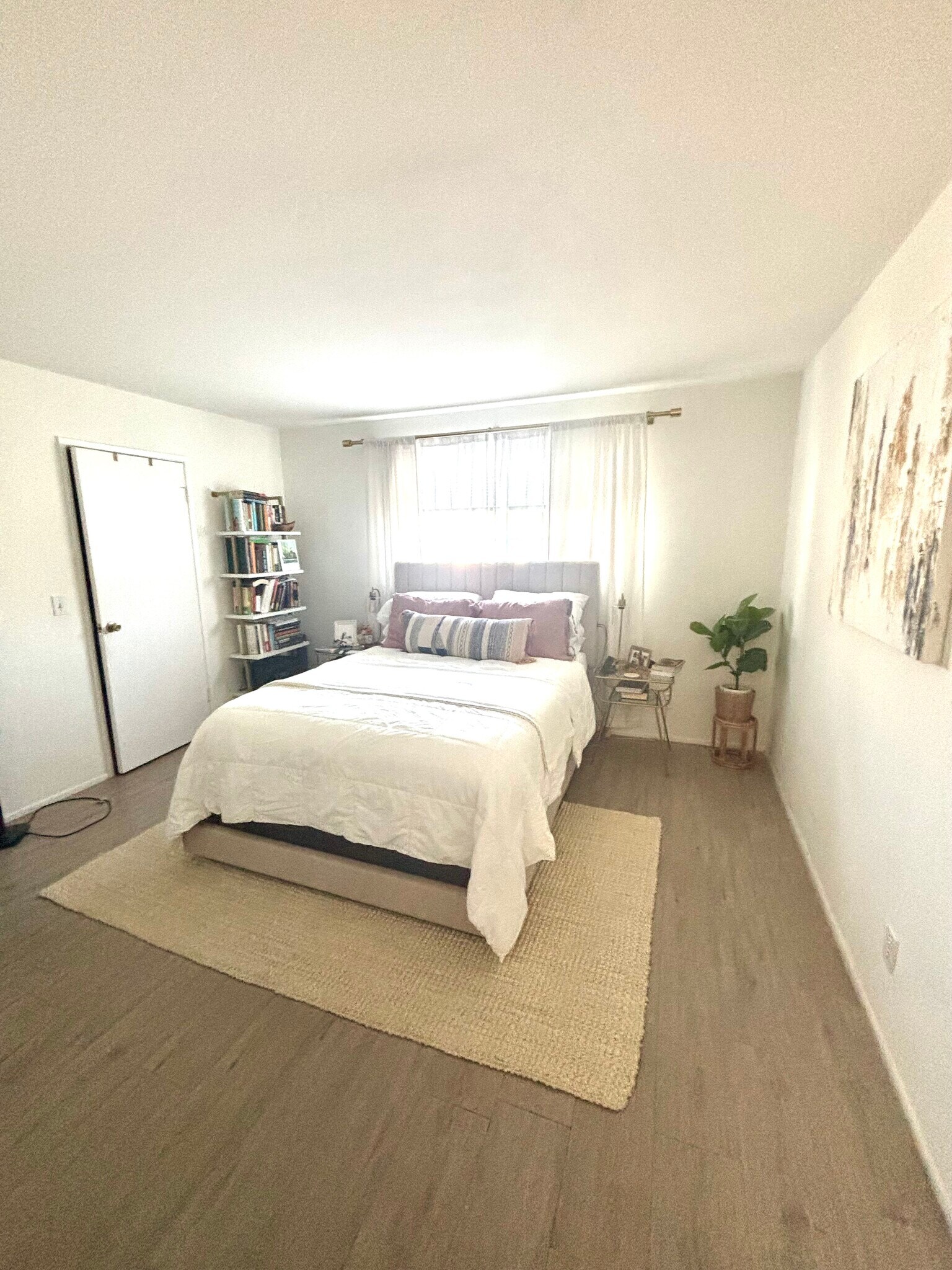 Building Photo - 501 18th St