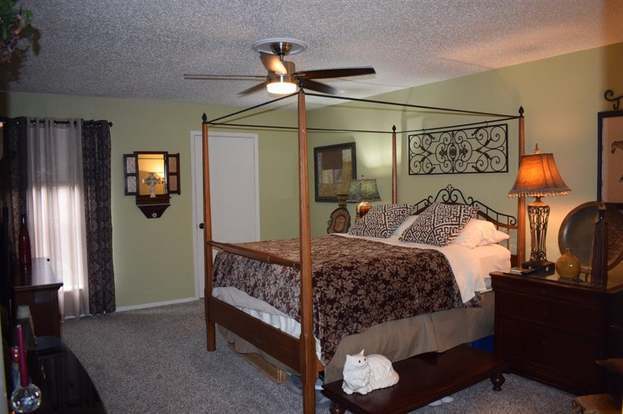 Building Photo - 6604 Montauk Dr