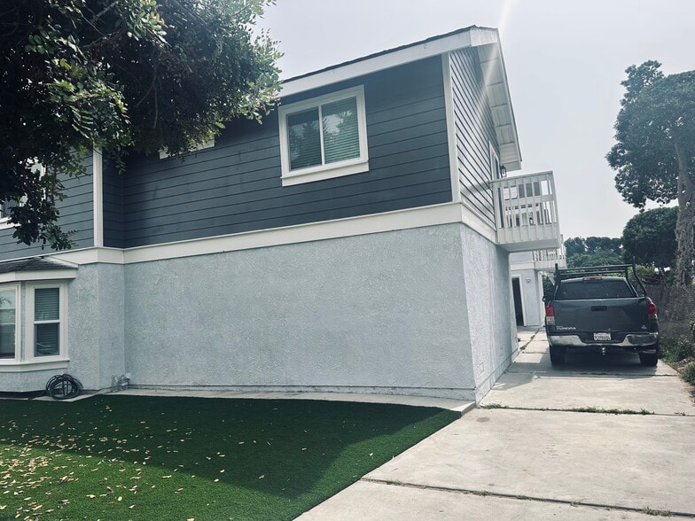 Building Photo - 4624 W 166th St