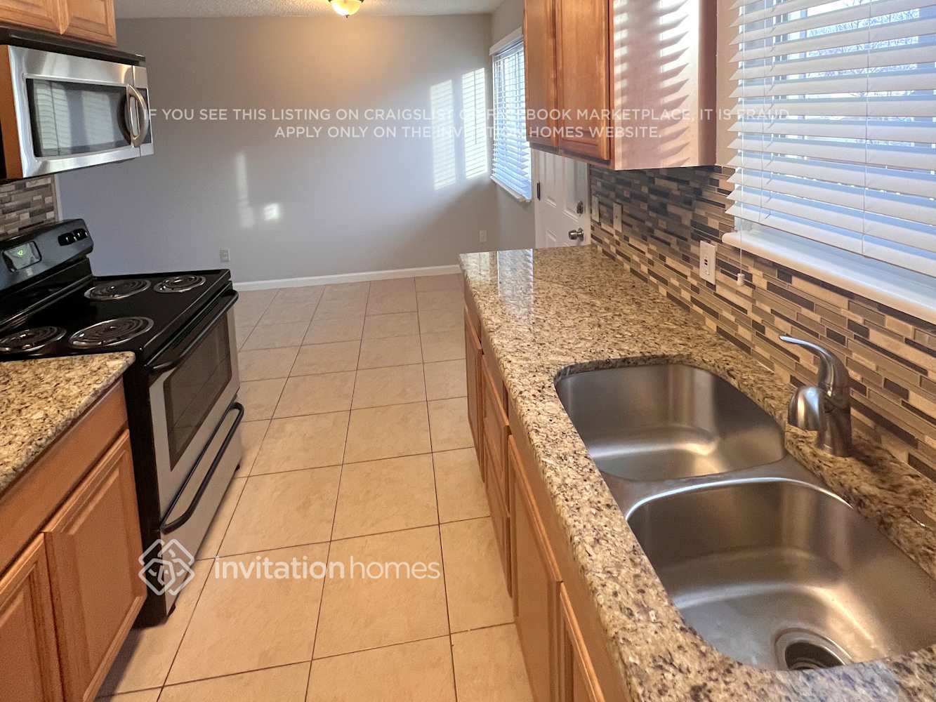 Building Photo - 1358 W 135th Dr