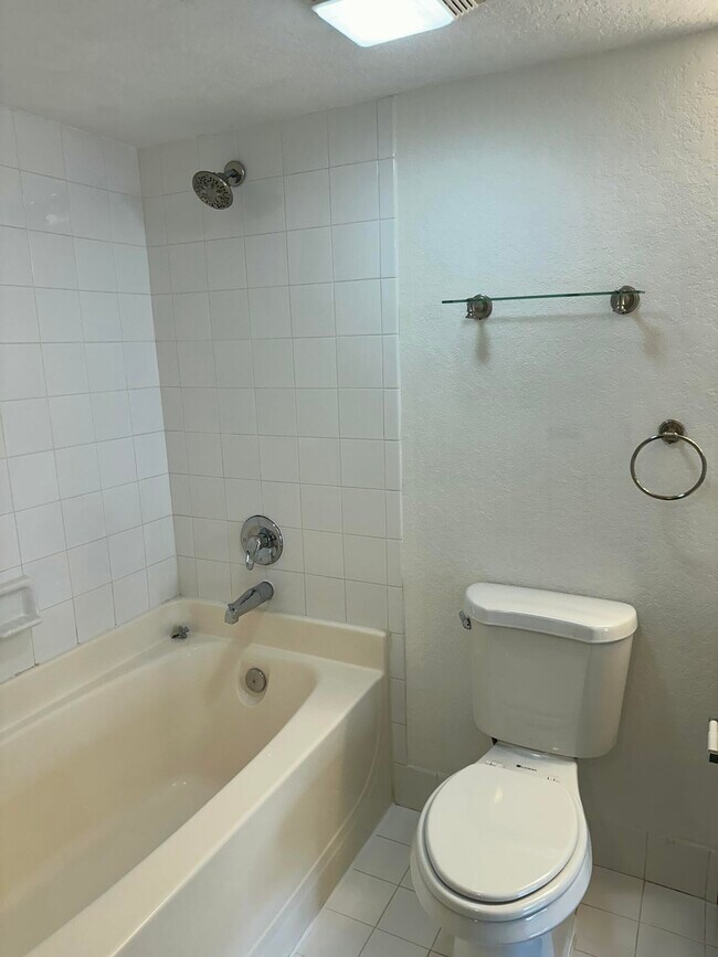 Building Photo - 1801 N Flagler Dr