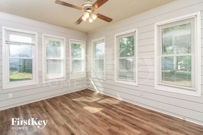 Building Photo - 83 Quail Run