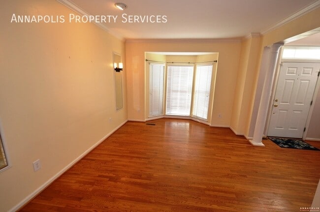 Building Photo - 7 Woodbent Dr
