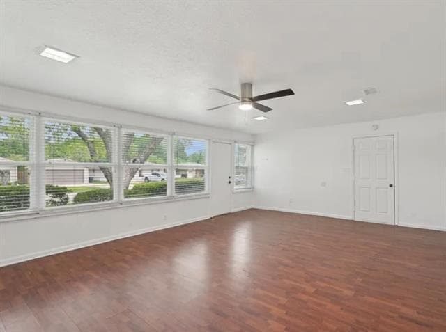 Building Photo - 3817 Trail Lake Dr