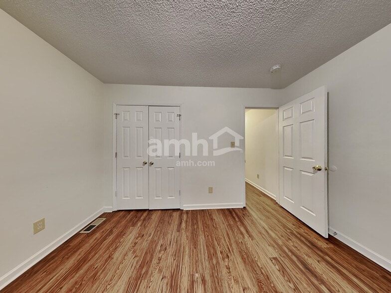 Building Photo - 219 Carroll St