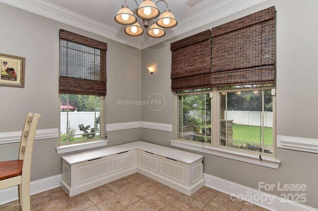 Building Photo - 13835 Cedar Pond Cir