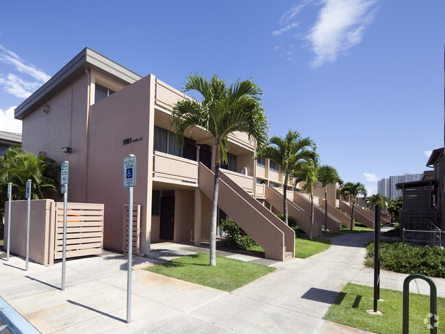 Building Photo - Kukui Gardens